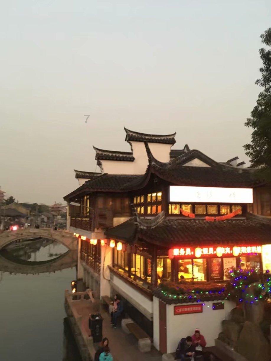 救援蓝色小兔